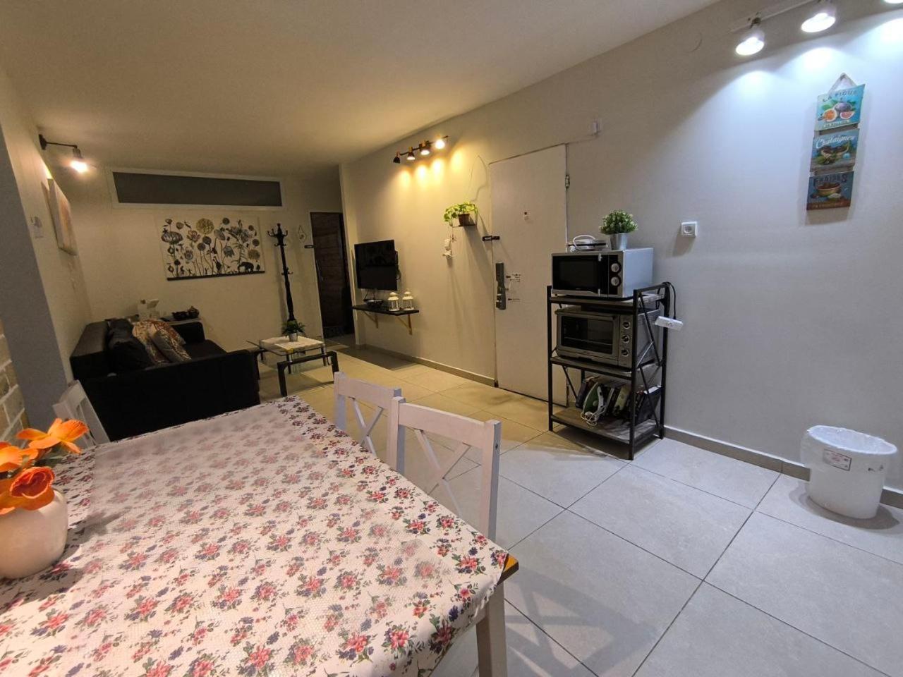 The-Home-Away-From-Home Eilat Bagian luar foto